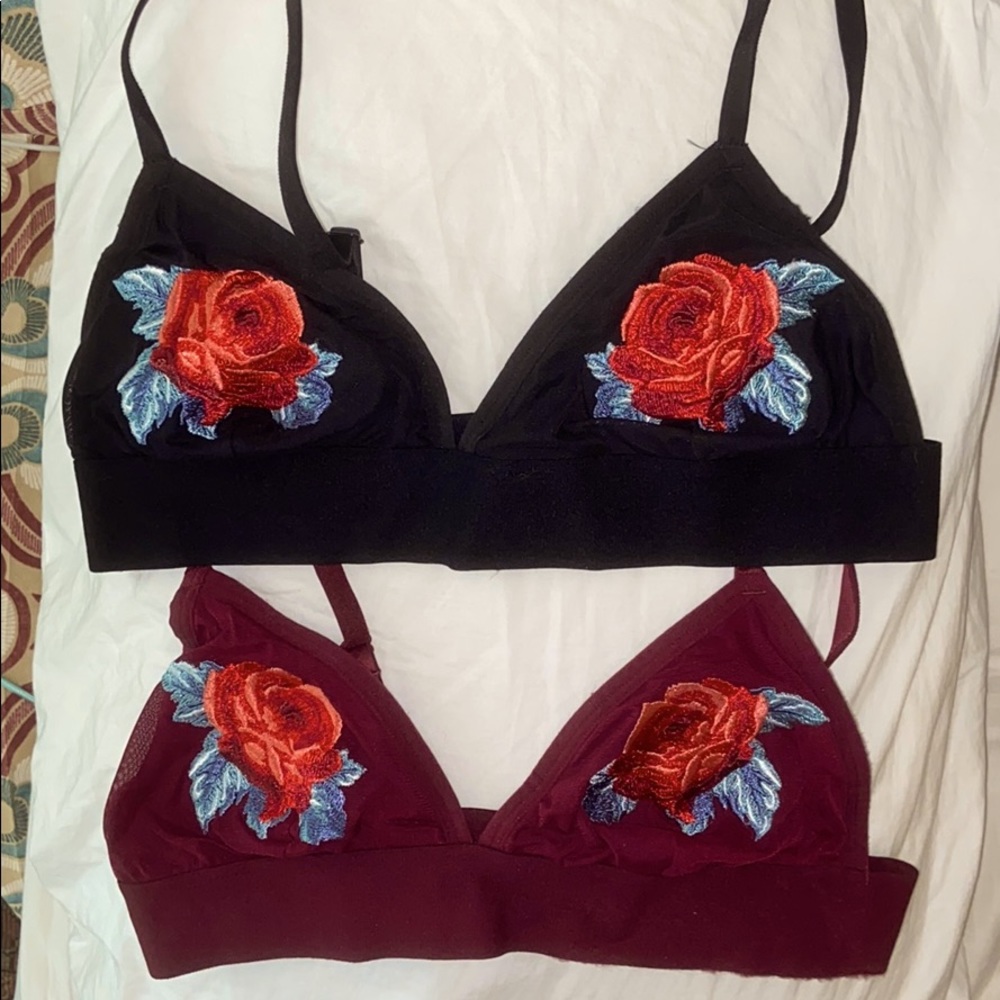 🖤Embroidered Rose Bralettes❤️